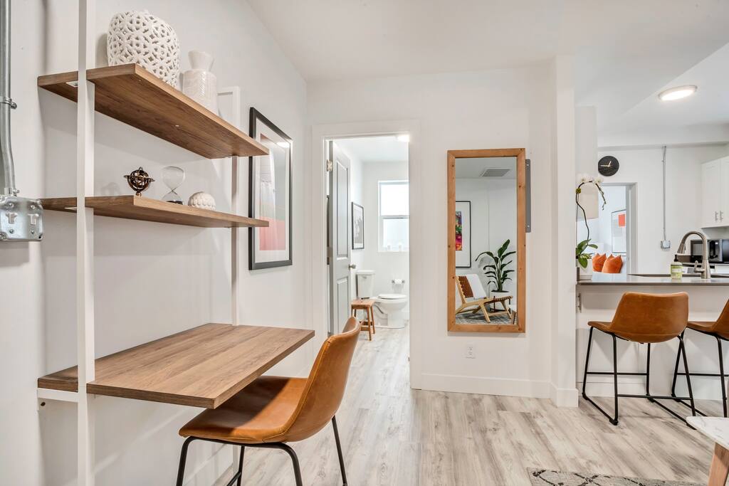 Salt Flats 323 · King + Sleeper